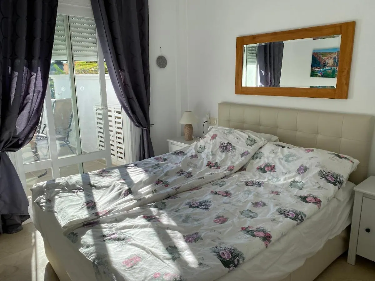 Apartmán Bahia De Casares Estepona 0*,